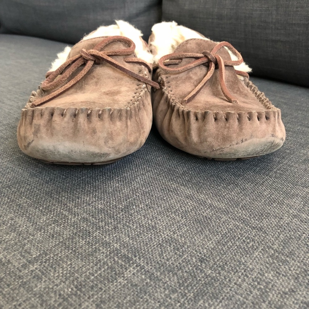 Ugg Moccasin - image 6